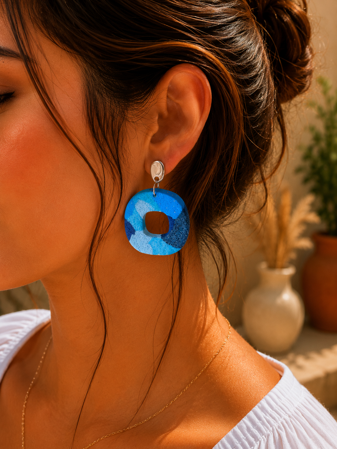 PENDIENTES ARTESANALES DE ARCILLA POLIMERICA.