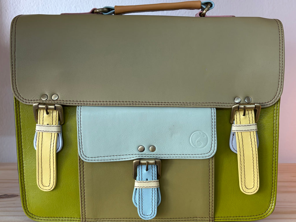 BOLSO ARTESANAL TIGADAY (elección de color por el color de la tapa del bolso).